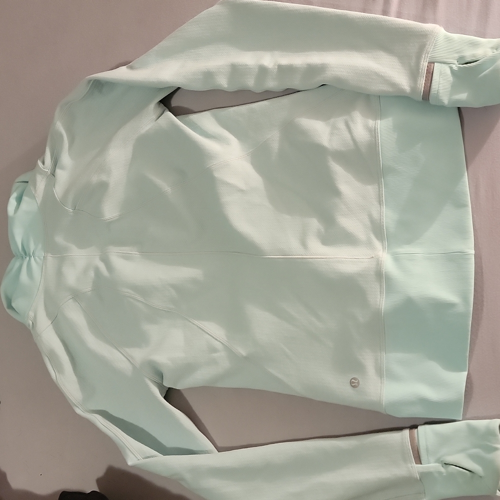 lululemon pullover - Picture 4 of 7